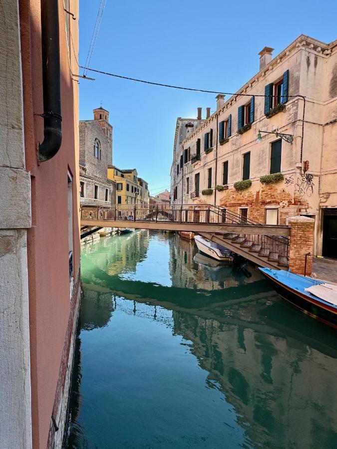 Ca Penini - Canal View Венеция Экстерьер фото
